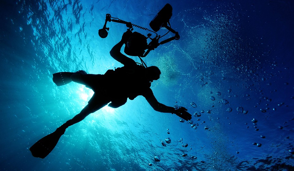 INNOVAZIONI TECNOLOGICHE NELLE IMMERSIONI, DRONI SUBACQUEI E NUOVE FRONTIERE