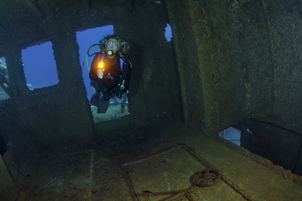 THREE REASONS WHY WRECK DIVING IS A FASCINATING EXPERIENCE